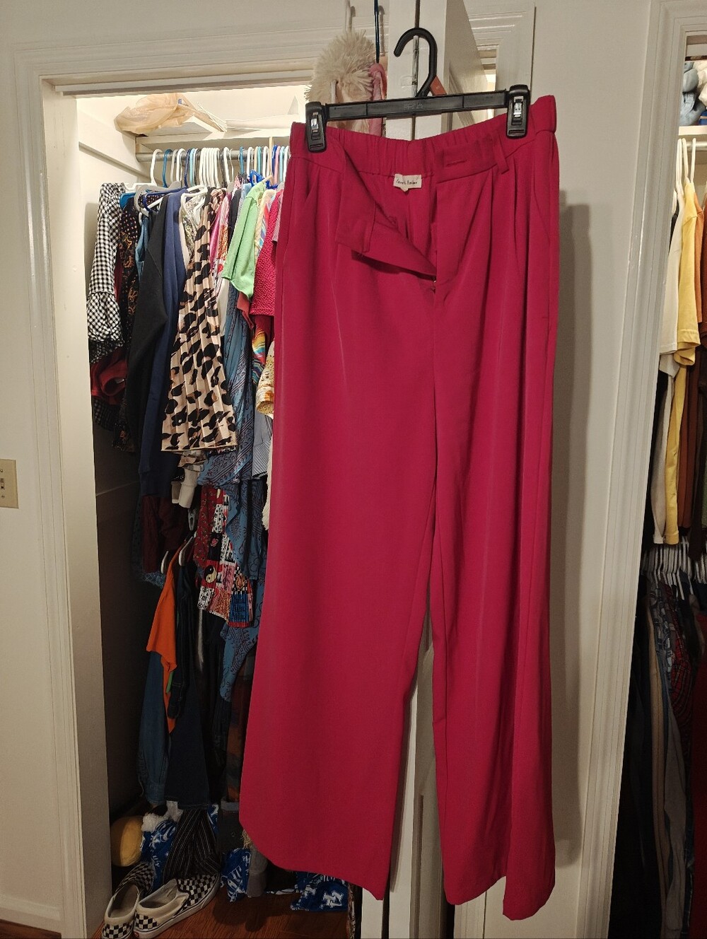 Aaron & Amber Wide-Leg Dress Pants - Hot Pink